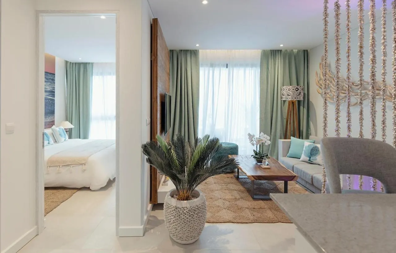 Aqua Boutique Hotel Glacis  Apart Otel